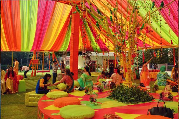 Mehandi Flower Decorations in Madruai